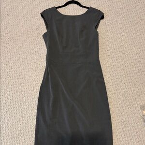 The Limited Black Cap-Sleeve Midi Sheath Dress
